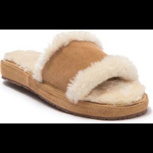 New Minnetonka Pansy fuzzy leather slides - Picture 1 of 5